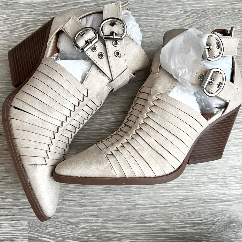 VICI booties